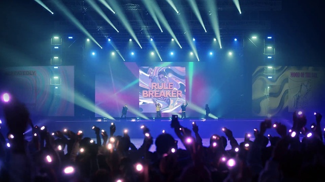 Video Reference: Concert, Purple, Music, Lighting, Entertainment, Performing arts, Music artist, Visual effect lighting, Magenta, Music venue