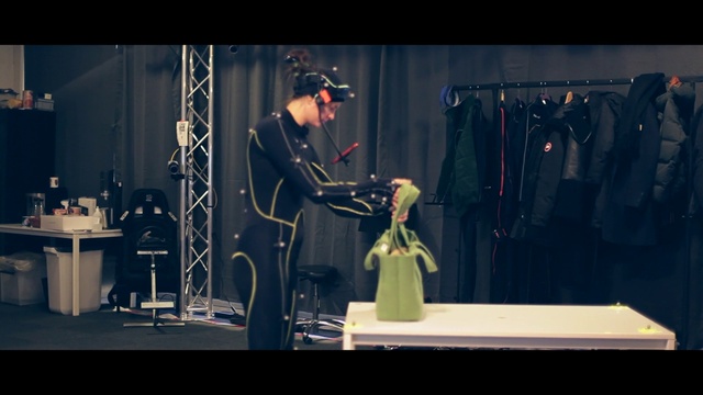 Video Reference: Entertainment, Performing arts, Fashion design, Artist, Music, Event, Performance art, Musician, Music artist, Electric blue