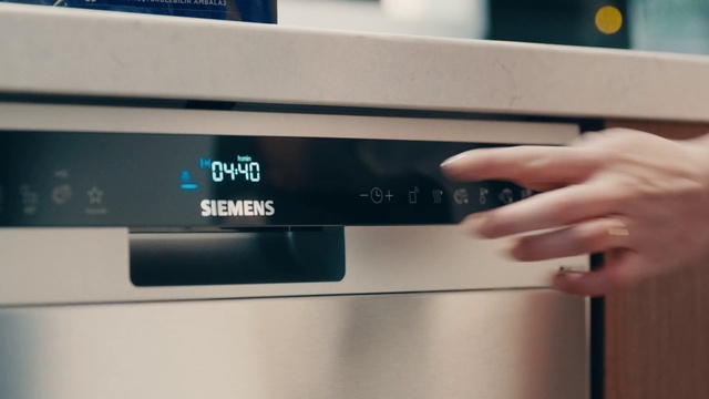 Video Reference: Gesture, Gadget, Home appliance, Font, Gas, Kitchen appliance, Major appliance, Display device, Multimedia, Machine