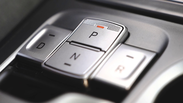 Video Reference: Vehicle, Car, Automotive design, Motor vehicle, Personal luxury car, Font, Auto part, Family car, Mid-size car, Luxury vehicle