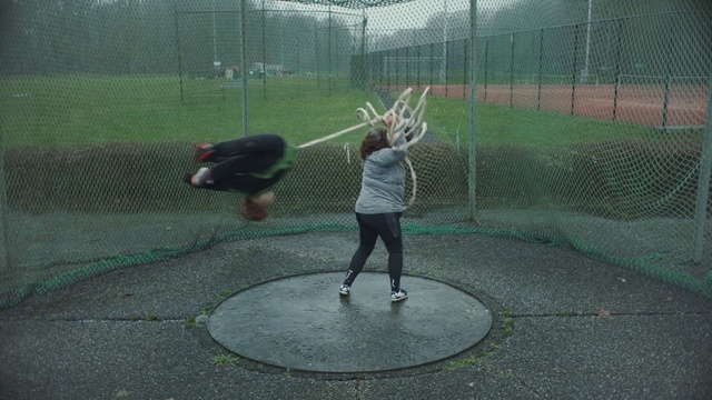 Video Reference: Leg, Mesh, Grass, Entertainment, Performing arts, Fence, Recreation, Wire fencing, Tree, Dance