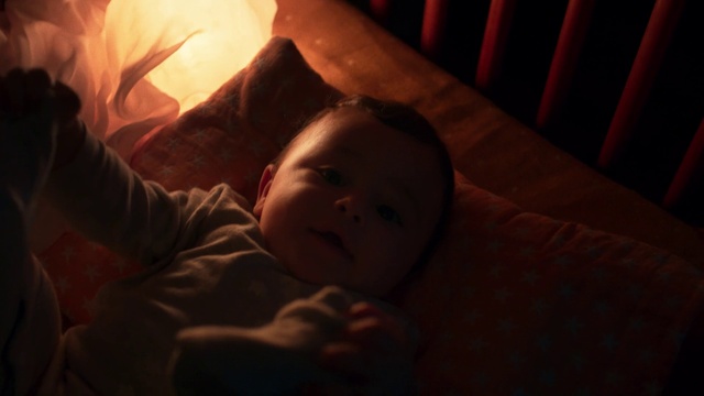 Video Reference: Nose, Cheek, Head, Lip, Mouth, Comfort, Flash photography, Gesture, Baby, Finger