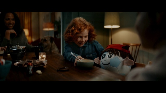 Video Reference: Tableware, Table, Flash photography, Smile, Happy, Fun, Toy, Sitting, Child, Conversation