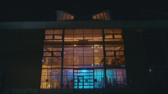 Video Reference: Tints and shades, Glass, Facade, Commercial building, City, Symmetry, Rectangle, Metal, Mixed-use, Shade