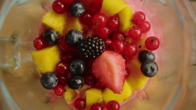 Video Reference: Food, Tableware, Fruit, Ingredient, Natural foods, Recipe, Cuisine, Staple food, Fruit salad, Dish
