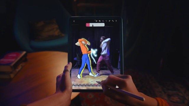 Video Reference: Purple, Gesture, Communication Device, Gadget, Art, Magenta, Wrist, Electric blue, Audio equipment, Event