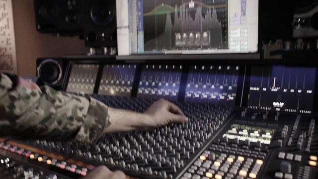 Video Reference: Mixing engineer, Audio equipment, Musical instrument accessory, Mixing console, Electronic device, Sound engineer, Audio engineer, Electronic instrument, Entertainment, Engineering