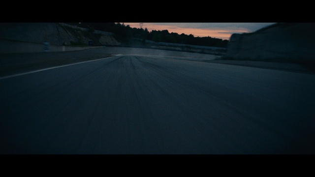 Video Reference: Sky, Automotive lighting, Asphalt, Window, Cloud, Rectangle, Automotive tire, Windscreen wiper, Slope, Road surface