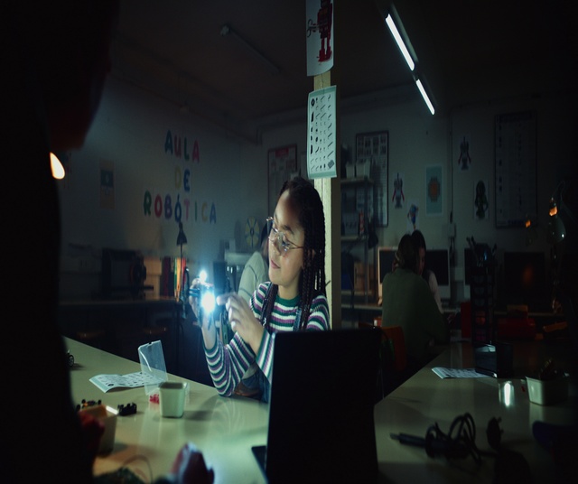 Video Reference: Table, Eyewear, Space, Technology, Event, Fun, Chair, Desk, Darkness, Entertainment