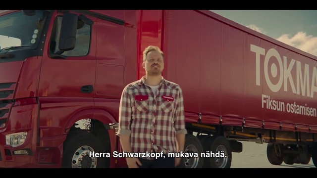 Video Reference: Wheel, Tire, Land vehicle, Vehicle, Motor vehicle, Truck, Automotive tire, Automotive design, Automotive lighting, Automotive exterior