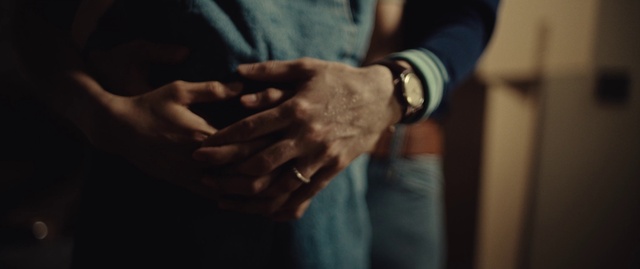 Video Reference: Watch, Hand, Sleeve, Gesture, Finger, Thumb, Wrist, Elbow, Nail, Blazer