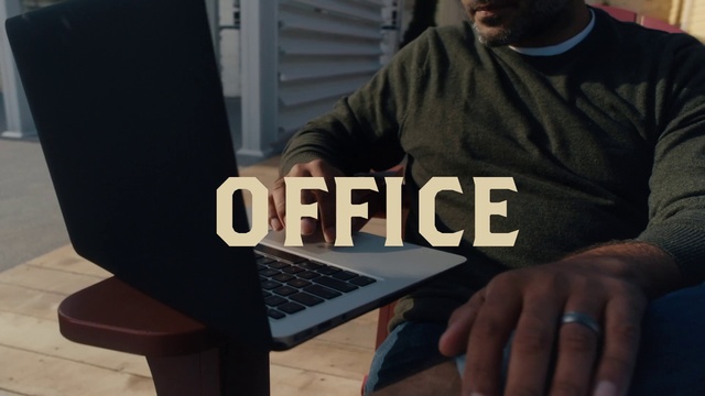 Video Reference: Computer, Joint, Hand, Personal computer, Laptop, Touchpad, Netbook, Leg, Product, Input device