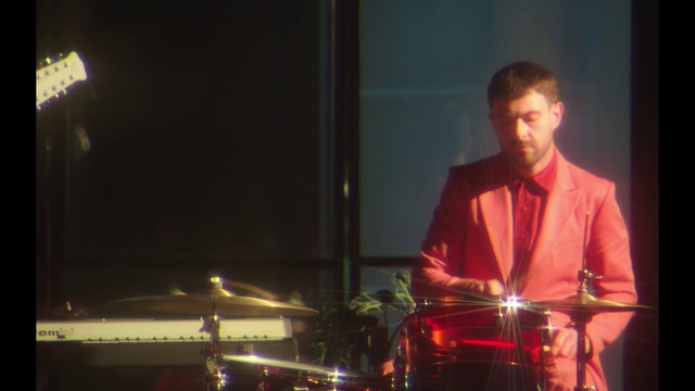 Video Reference: Membranophone, Musical instrument, Idiophone, Drum, Musician, Light, Musical instrument accessory, Cymbal, Percussion, Entertainment