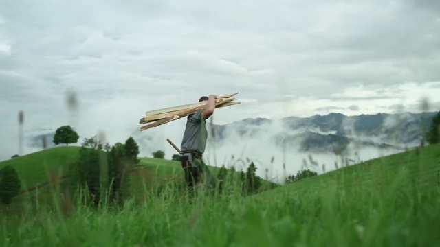 Video Reference: Cloud, Sky, Plant, People in nature, Happy, Natural landscape, Travel, Grassland, Landscape, Meadow