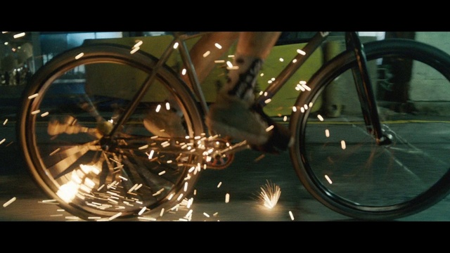 Video Reference: Wheel, Automotive lighting, Tire, Automotive tire, Alloy wheel, Motor vehicle, Headlamp, Automotive design, Bicycle wheel, Vehicle door