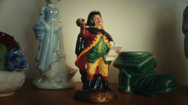 Video Reference: Toy, Statue, Sculpture, Art, Souvenir, Porcelain, Collectable, Event, Ceramic, Figurine