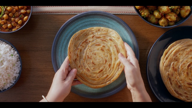 Video Reference: Food, Tableware, Dishware, Ingredient, Recipe, Plate, Staple food, Wood, Cuisine, Baked goods