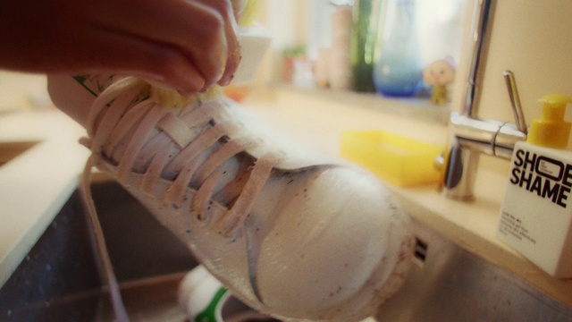 Video Reference: Jaw, Knee, Gas, Wood, Machine, Human leg, Engineering, Foot, Bone, Thigh