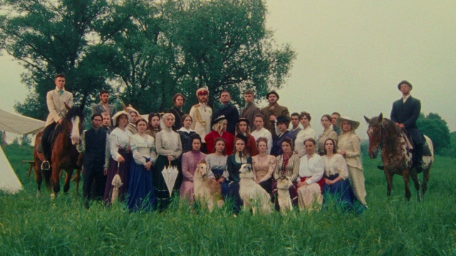 Video Reference: Ecoregion, Vertebrate, Horse, People in nature, Mammal, Tree, Rural area, Family reunion, Grassland, Grass