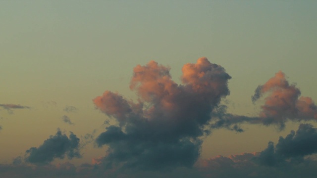 Video Reference: Cloud, Sky, Atmosphere, Ecoregion, Afterglow, Orange, Sunlight, Natural landscape, Red sky at morning, Dusk