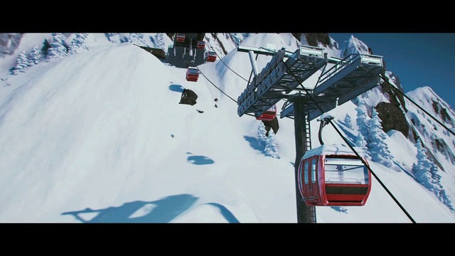 Video Reference: Snow, Slope, Mountain, Cable car, Ice cap, Freezing, Glacial landform, Sports equipment, Vehicle, Geological phenomenon