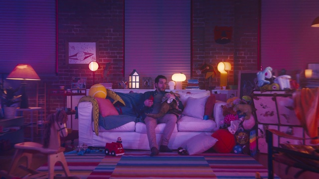Video Reference: Furniture, Purple, Building, Couch, Lighting, Violet, Lamp, Pink, studio couch, Comfort