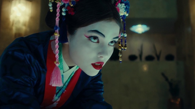 Video Reference: Sakko, Shimada, Eyelash, Lipstick, Flash photography, Earrings, Black hair, Fashion design, Art, Headpiece