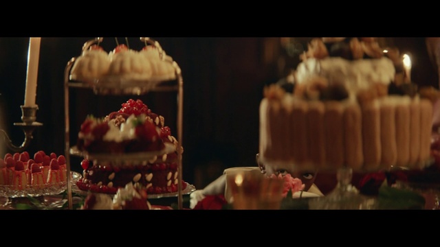 Video Reference: Food, Cake decorating, Cake, Ingredient, Cake decorating supply, Recipe, Baked goods, Cuisine, Wedding ceremony supply, Dish