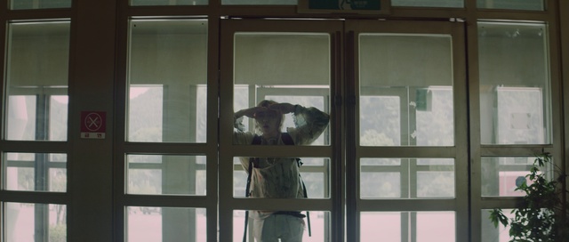 Video Reference: Fixture, Window, Wood, Rectangle, Tints and shades, Shade, Facade, Transparent material, Glass, Metal