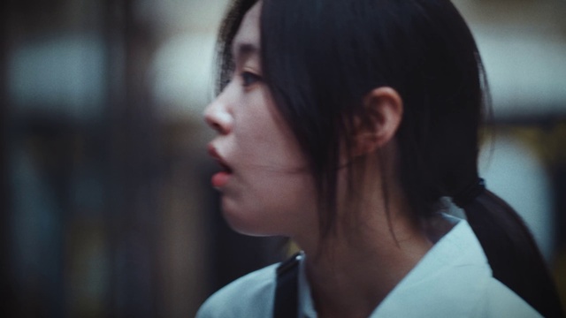 Video Reference: Nose, Lip, Chin, Eyebrow, Eyelash, Mouth, Flash photography, Jaw, Black hair, Eyewear