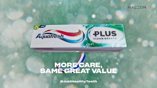 Video Reference: toothpaste, packaging, product shot, oral care, advertisement, bokeh, green background, clean breath, healthcare, brand, promo text, box