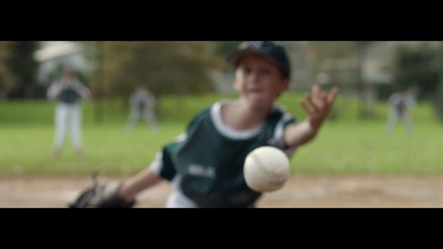 Video Reference: Sports equipment, Sports uniform, Ball, Player, Gesture, Football, Grass, Sports, Competition event, Ball game