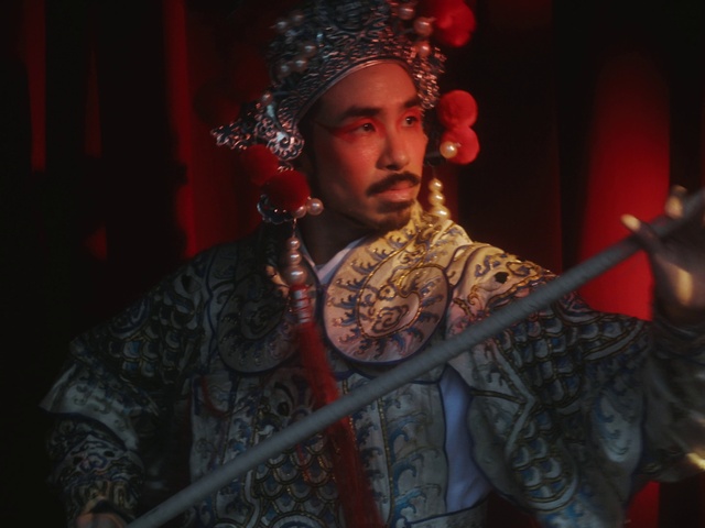 Video Reference: Microphone, Music, Musician, Performing arts, Artist, Entertainment, Curtain, Event, Performance art, Jewellery