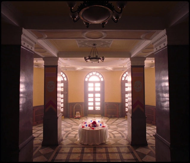 Video Reference: Lighting, Interior design, Decoration, Symmetry, Hall, Tints and shades, Ornament, Ceiling, Molding, Event