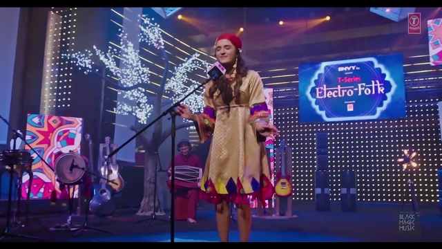 Video Reference: Microphone, Purple, Dress, Music artist, Performing arts, Musical instrument, Entertainment, Music, Artist, Fun