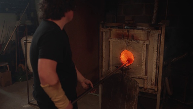 Video Reference: Foundry, Wood, Casting, Forge, Gas, Heat, Art, Event, Darkness, Elbow