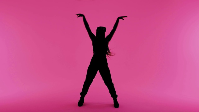 Video Reference: Hand, Arm, People in nature, Human body, Purple, Happy, Gesture, Performing arts, Pink, Flash photography