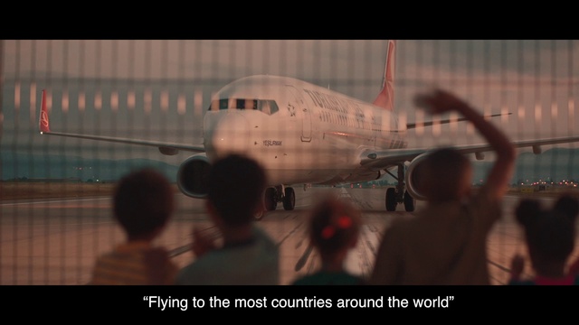 Video Reference: Aircraft, Airplane, Aerospace manufacturer, Aviation, Air travel, Flap, Airliner, Aircraft engine, Vehicle, Service