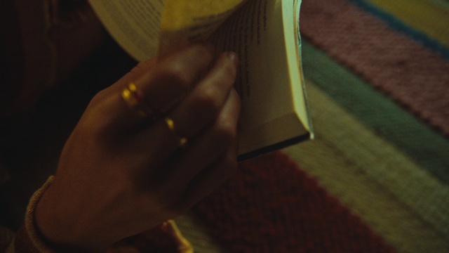 Video Reference: Wood, Gesture, Finger, Tints and shades, Flooring, Thumb, Hardwood, Wrist, Nail, Wood stain