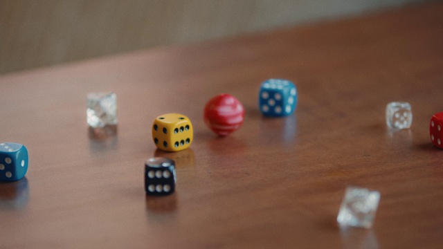 Video Reference: Dice, Dice game, Indoor games and sports, Wood, Recreation, Rectangle, Sports, Tabletop game, Fashion accessory, Art