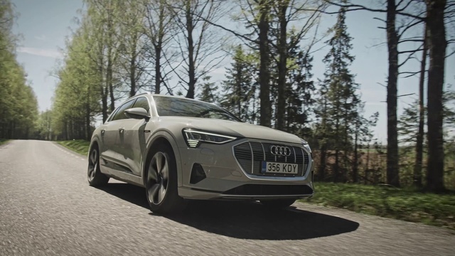 Video Reference: Wheel, Tire, Car, Sky, Vehicle registration plate, Vehicle, Plant, Grille, Hood, Automotive tire