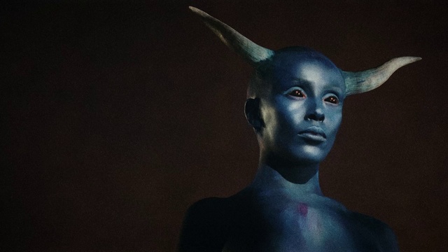 Video Reference: Head, Eye, Jaw, Sculpture, Art, Statue, Darkness, Electric blue, Metal, Nonbuilding structure