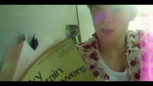 Video Reference: Nose, Lip, Eyebrow, Eyelash, Vision care, Jaw, Handwriting, Eyewear, Happy, Selfie