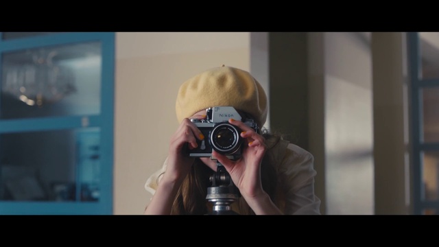 Video Reference: Photographer, Mirror, Reflex camera, Digital camera, Camera lens, Point-and-shoot camera, Digital SLR, Flash photography, Mirrorless interchangeable-lens camera, Camera