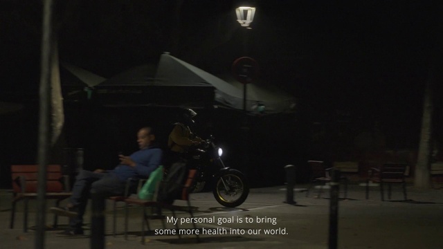 Video Reference: Wheel, Tire, Vehicle, Automotive lighting, Automotive tire, Motor vehicle, Motorcycle, Headlamp, Automotive design, Tints and shades