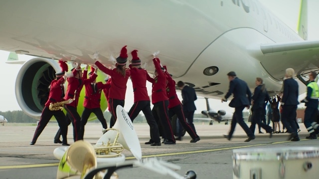 Video Reference: Aircraft, Vehicle, Gesture, Air travel, Aviation, Aerospace manufacturer, Airplane, Aircraft engine, Flap, Travel