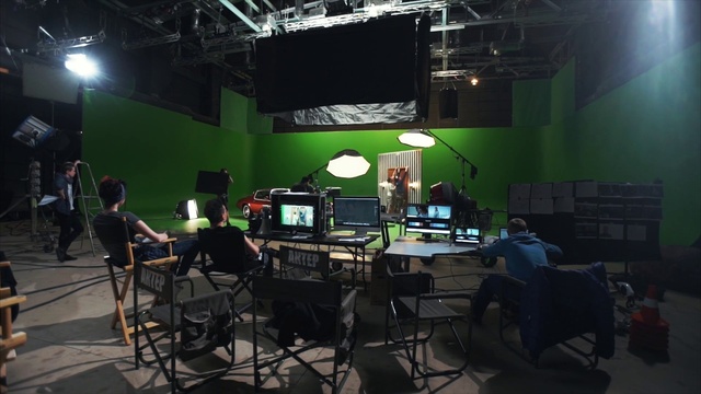 Video Reference: Computer, Personal computer, Chair, Table, Entertainment, Musical instrument accessory, Desk, Musician, Music, Computer monitor