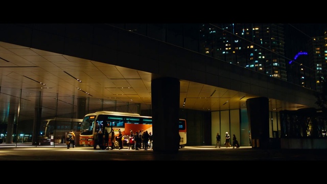 Video Reference: Automotive lighting, Building, Electricity, Gas, Tints and shades, Shade, Commercial building, City, Facade, Automotive design