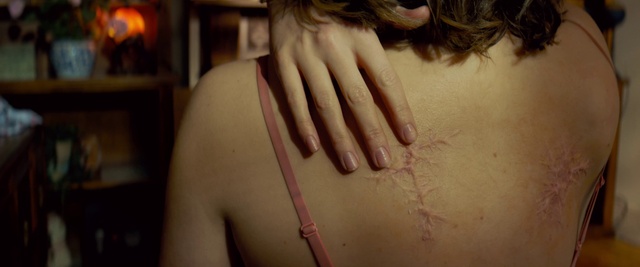 Video Reference: Hair, Joint, Skin, Hand, Eyebrow, Shoulder, Eyelash, Human body, Neck, Gesture