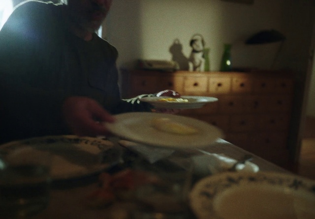 Video Reference: Food, Tableware, Dishware, Plate, Serveware, Cooking, Recipe, Cuisine, Cookware and bakeware, Dish